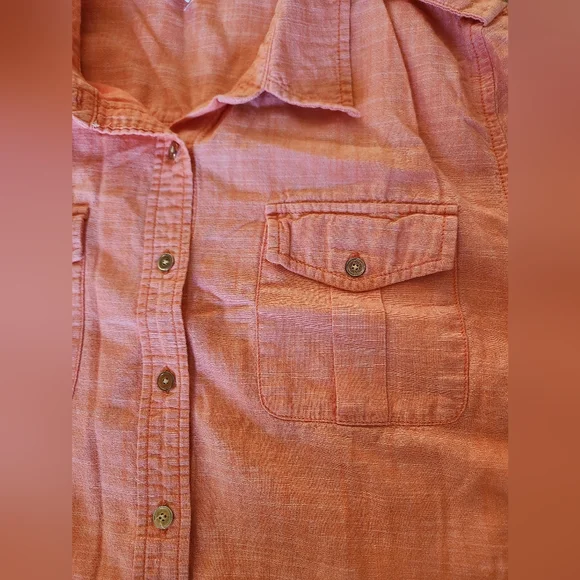 100% cotton 2x Button Down Blouse - Picture 10 of 10